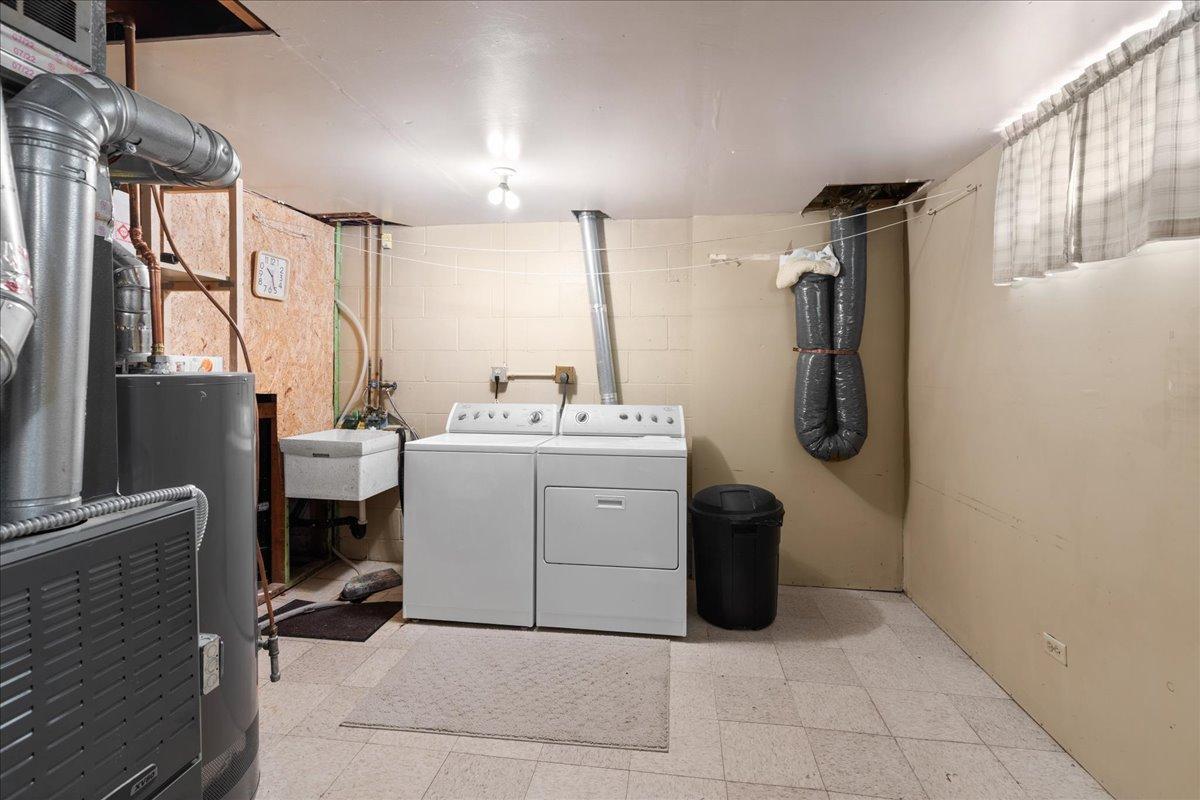33-105.jpg
