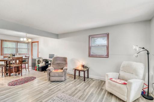 105 6th Street, Christine, ND 58015