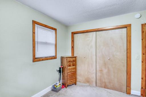 105 6th Street, Christine, ND 58015