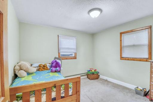 105 6th Street, Christine, ND 58015