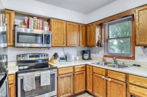 105 6th Street, Christine, ND 58015