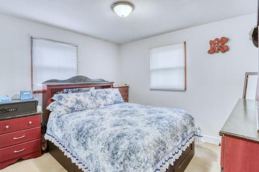 105 6th Street, Christine, ND 58015