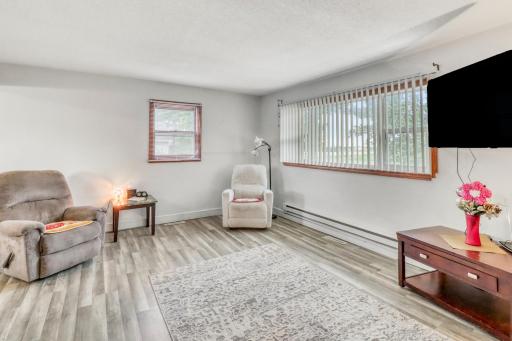 105 6th Street, Christine, ND 58015