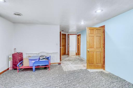105 6th Street, Christine, ND 58015