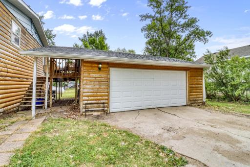 105 6th Street, Christine, ND 58015