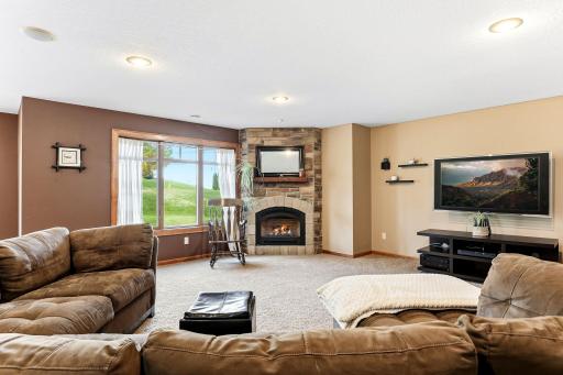 1782 Fallbrooke Drive, Hastings, MN 55033