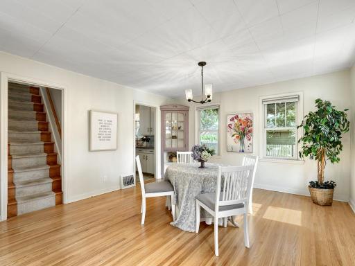 8 - Dining Room.jpg
