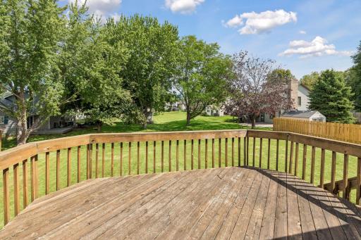 972 Pointe Way, Eagan, MN 55123