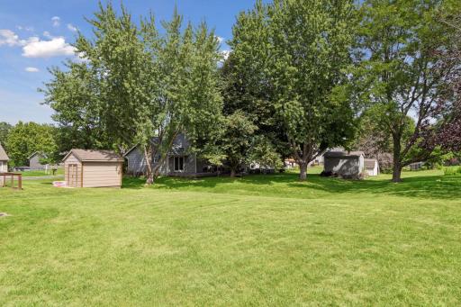 972 Pointe Way, Eagan, MN 55123