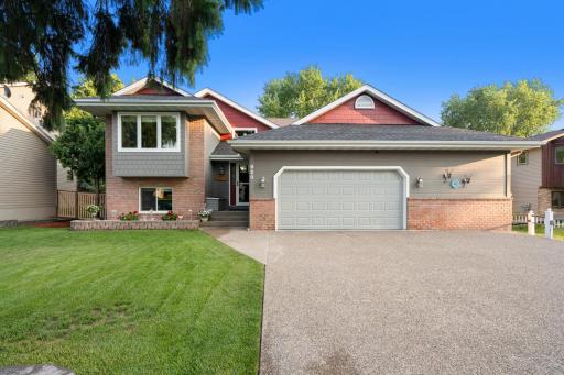 Photo for 920 100th Lane NE, Blaine, MN 55434 - listing #7126447 920 100th Lane NE, Blaine, MN 55434
