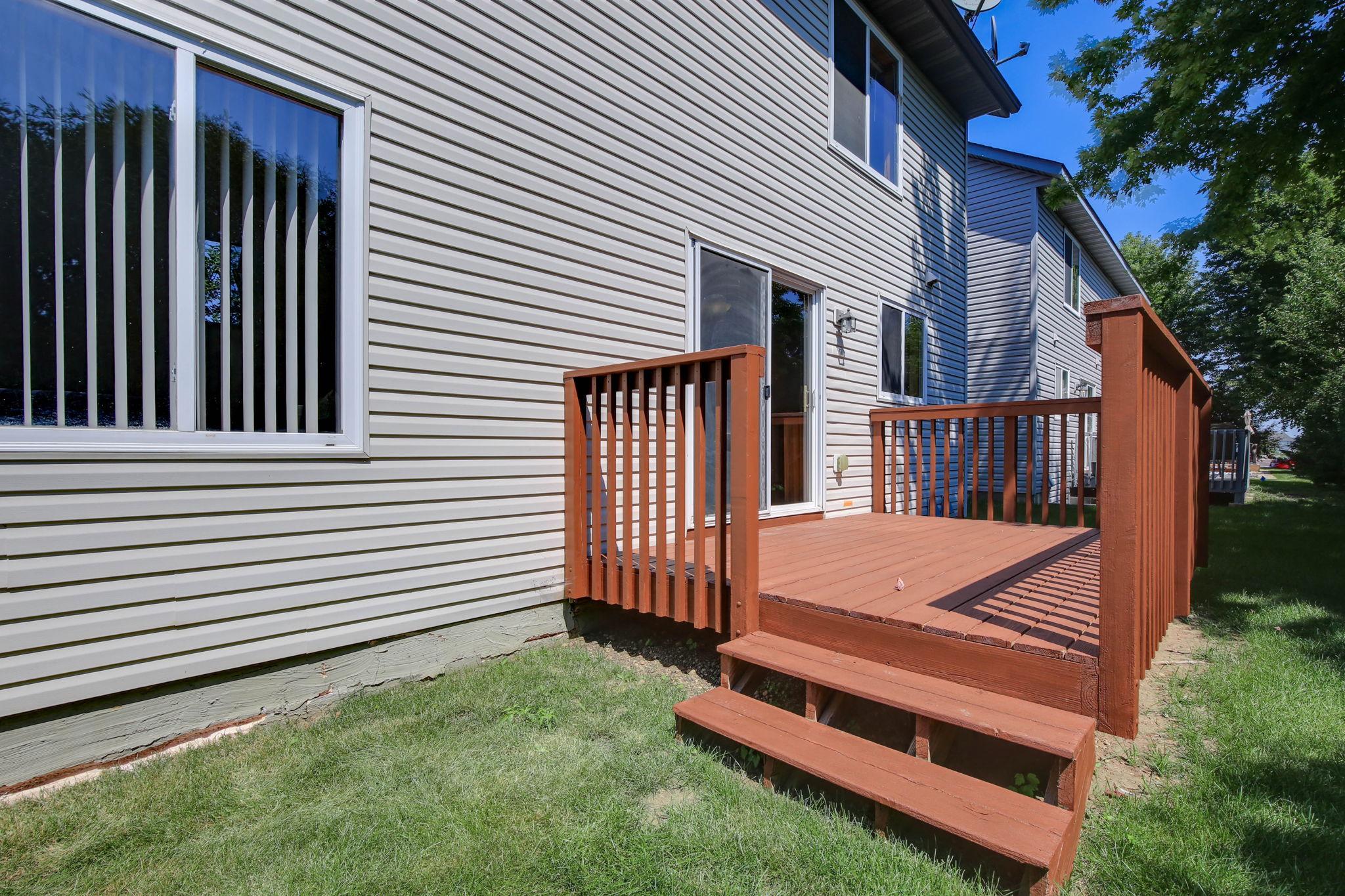BACKYARD DECK