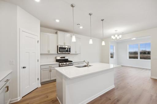 544 Tulare Terrace, Newport, MN 55055