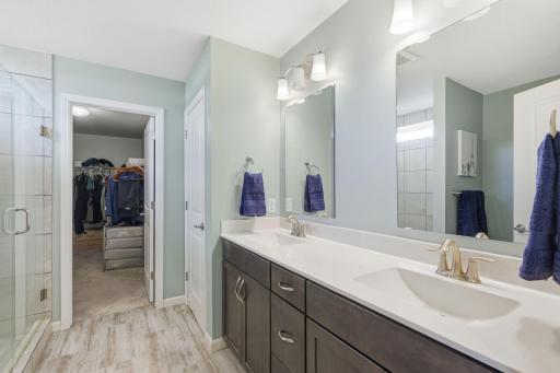5505 Annapolis Lane N, Plymouth, MN 55446