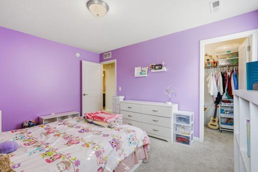 5505 Annapolis Lane N, Plymouth, MN 55446
