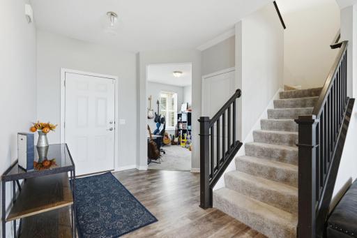 5505 Annapolis Lane N, Plymouth, MN 55446