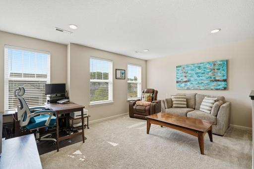 5505 Annapolis Lane N, Plymouth, MN 55446
