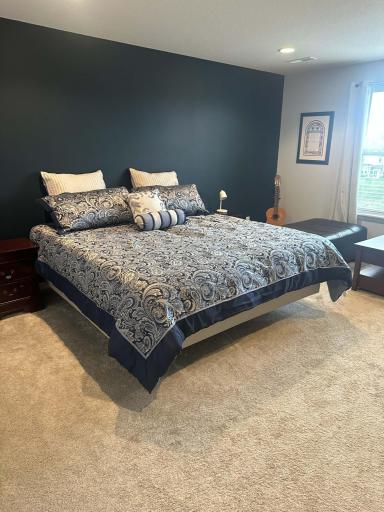 5505 Annapolis Lane N, Plymouth, MN 55446