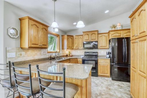Kitchen1_3 (7).JPG