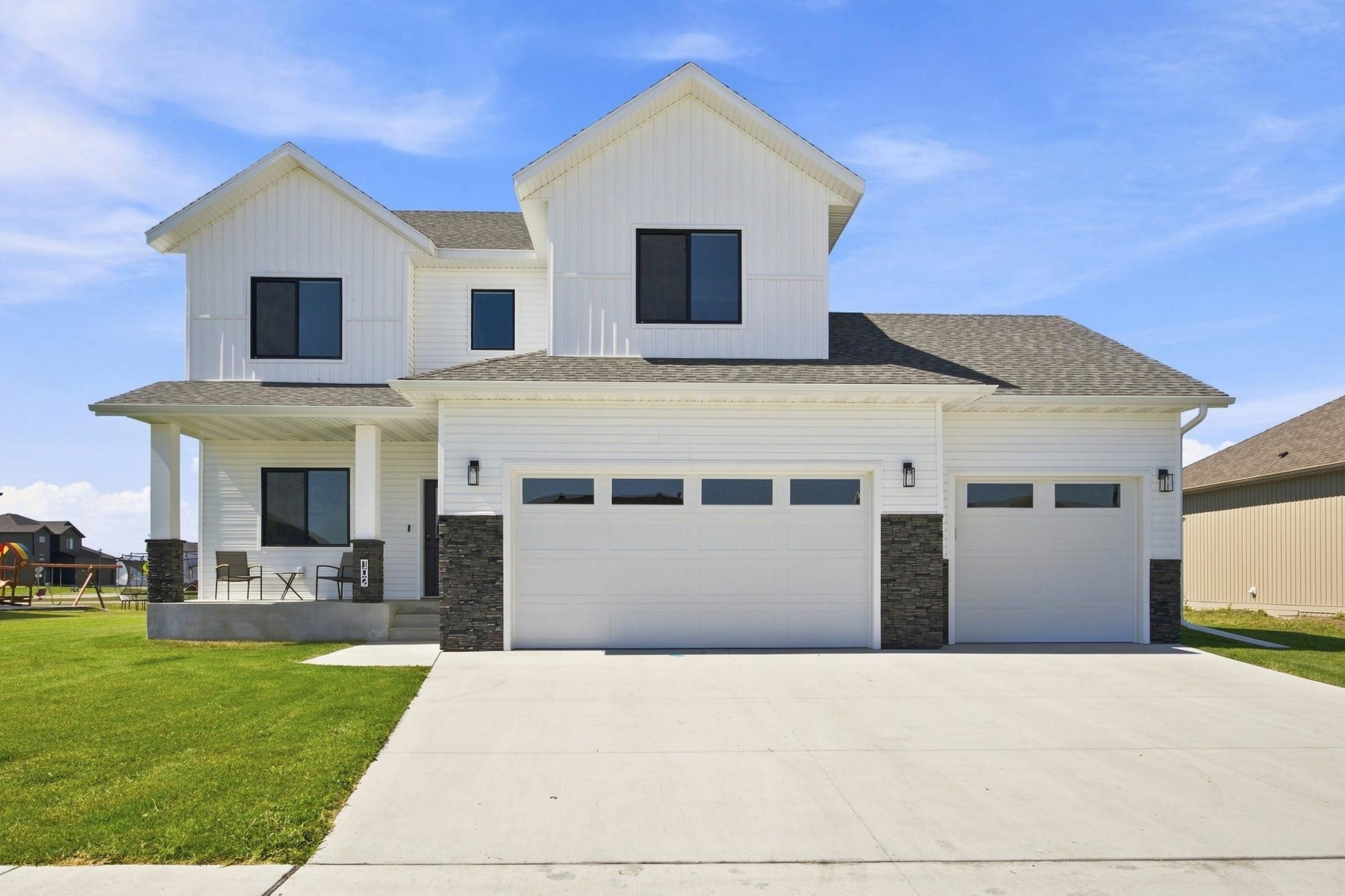 Property photo for 102 Annies Way, Mapleton, ND 58059
