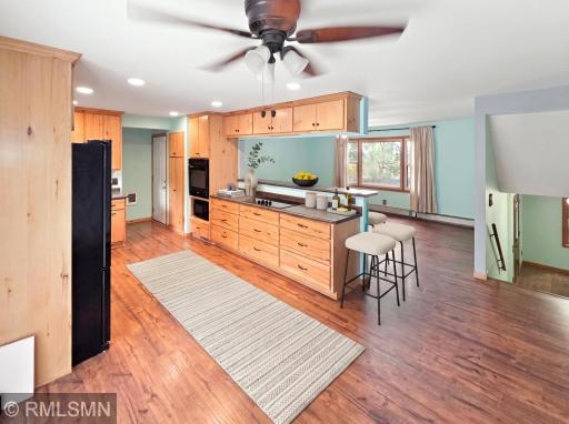 AI staged Eat in Kitchen