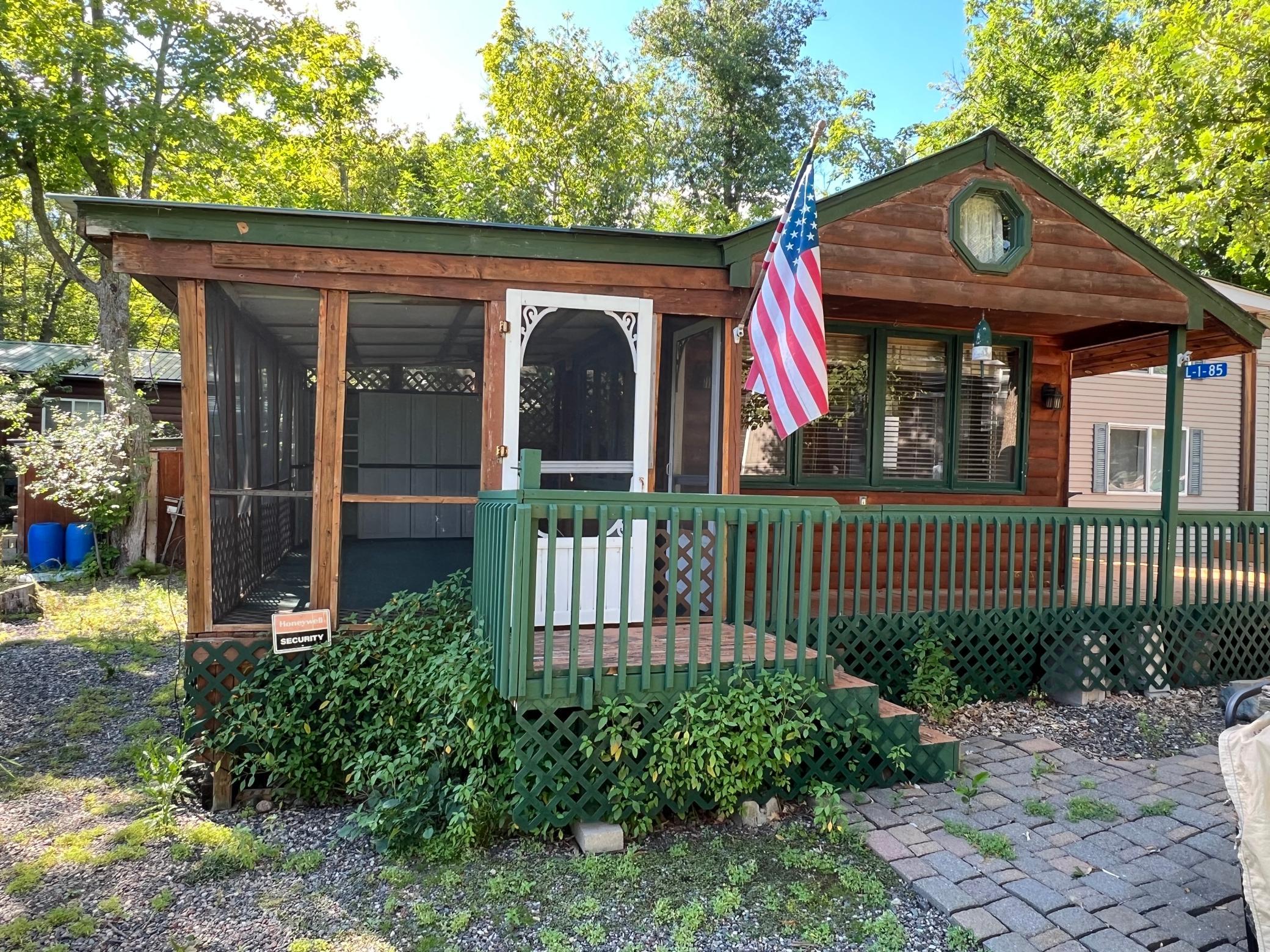 Screen Porch Attached to Bunk House