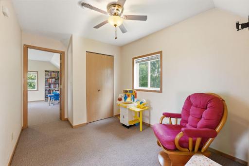 Upper level flex space