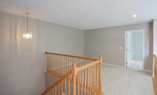 9000 Comstock Lane N, Maple Grove, MN 55311