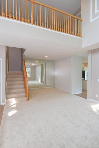 9000 Comstock Lane N, Maple Grove, MN 55311