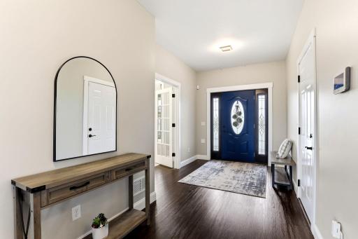 6-web-or-mls-356-144th-Ave-NW-05.jpg