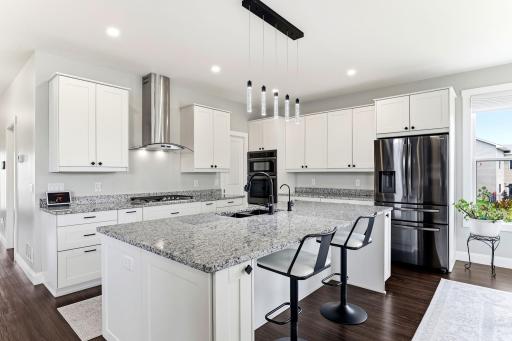 16-web-or-mls-356-144th-Ave-NW-15.jpg