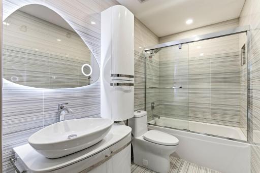 40-web-or-mls-356-144th-Ave-NW-39.jpg
