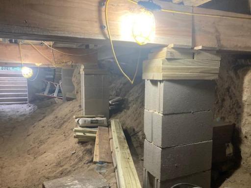 crawlspace