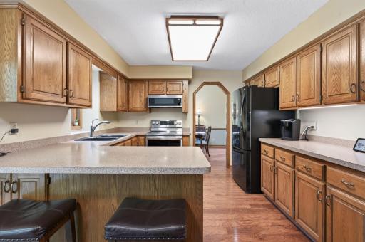2277 Moreland Court E, Maplewood, MN 55119