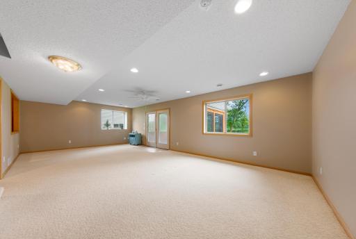 55 Egret Lane, Elysian, MN 56028