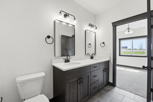 909 Acorn Court, Hudson, WI 54016