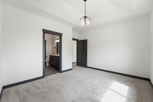 909 Acorn Court, Hudson, WI 54016