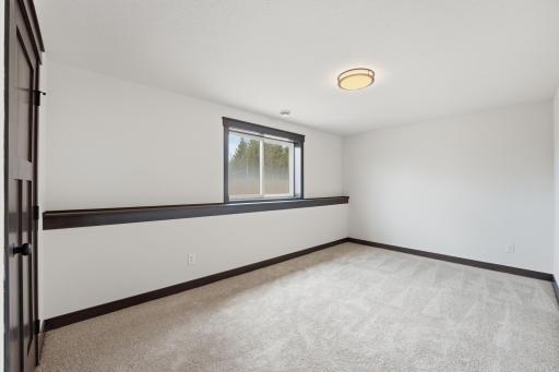 909 Acorn Court, Hudson, WI 54016
