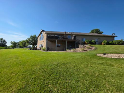 126 57th Avenue NE, Willmar, MN 56201