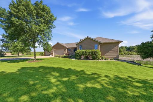 126 57th Avenue NE, Willmar, MN 56201