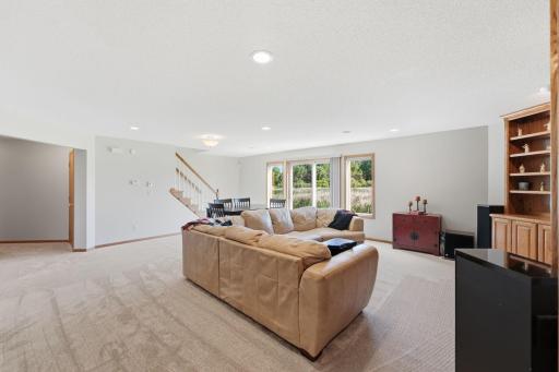 126 57th Avenue NE, Willmar, MN 56201