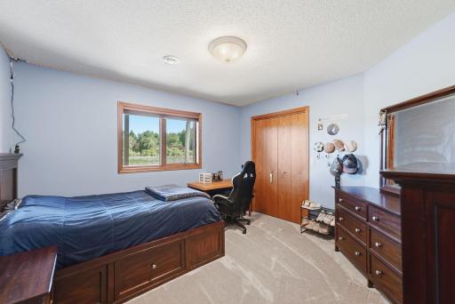 126 57th Avenue NE, Willmar, MN 56201