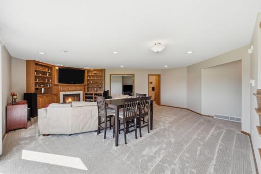 126 57th Avenue NE, Willmar, MN 56201