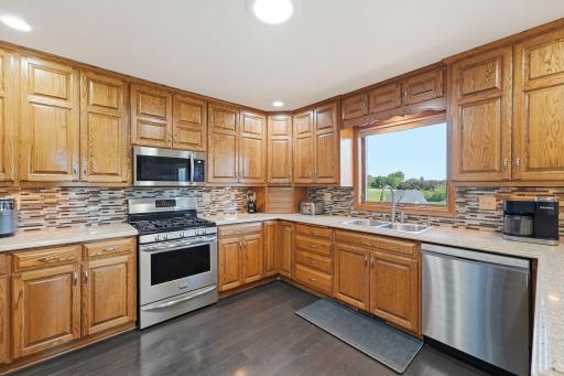 126 57th Avenue NE, Willmar, MN 56201