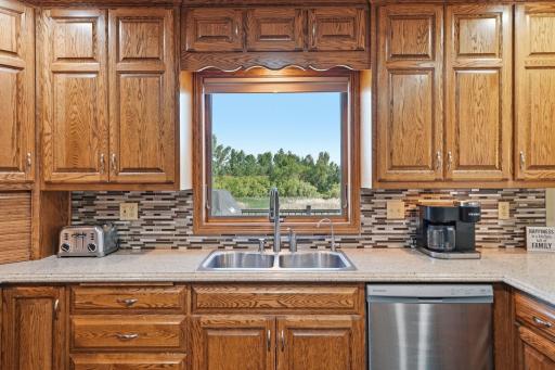 126 57th Avenue NE, Willmar, MN 56201