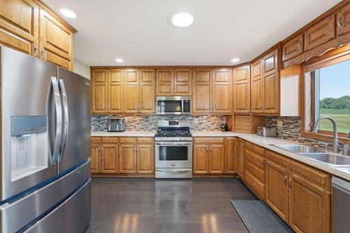 126 57th Avenue NE, Willmar, MN 56201