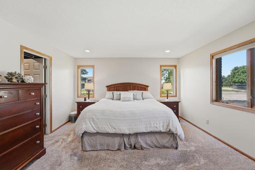 126 57th Avenue NE, Willmar, MN 56201