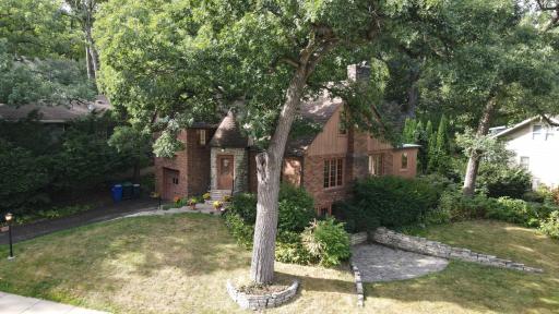 1393 Keston Street, Saint Paul, MN 55108