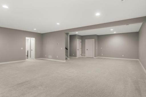 5085 Zircon Lane N, Plymouth, MN 55446
