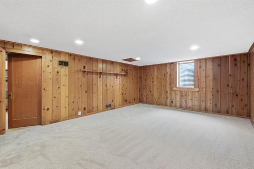 6745 Elliot Avenue S, Richfield, MN 55423