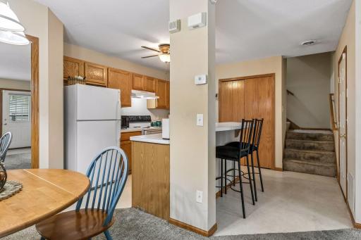 6991 21st Street N, Oakdale, MN 55128